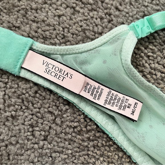 Victoria’s Secret Dream Angels Unlined Bra - Picture 7 of 7